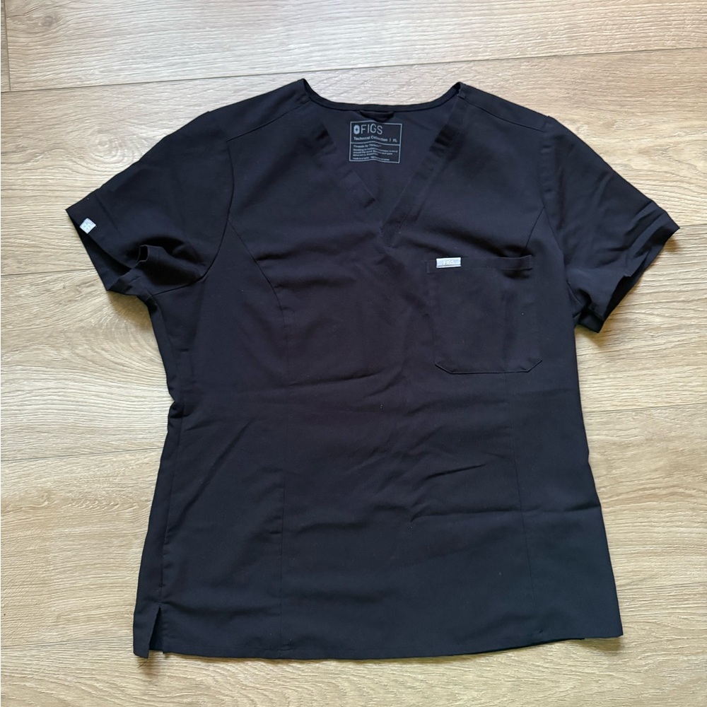 Figs Caterina One Pocket Black Scrub Top